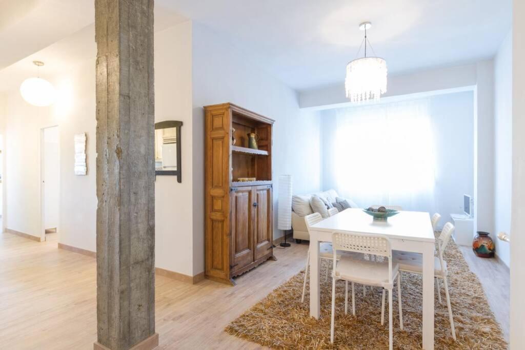 Maravilloso Apartamento En Puerta De Toledo C/Gasometro By Batuecas Мадрид Екстер'єр фото