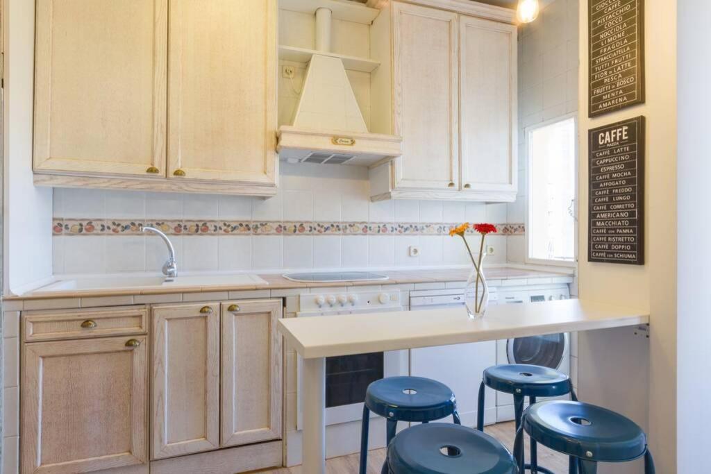 Maravilloso Apartamento En Puerta De Toledo C/Gasometro By Batuecas Мадрид Екстер'єр фото